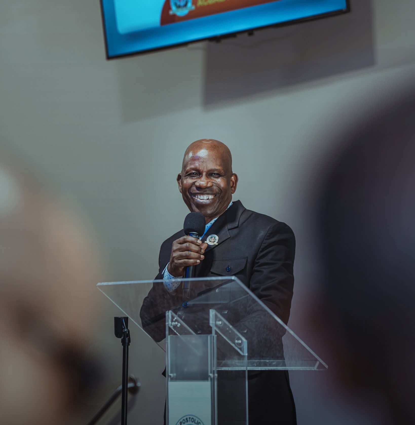 Church gallery moment 22
